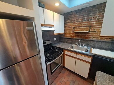 166 Webster St unit 3, Boston, MA 02128 - photo 4