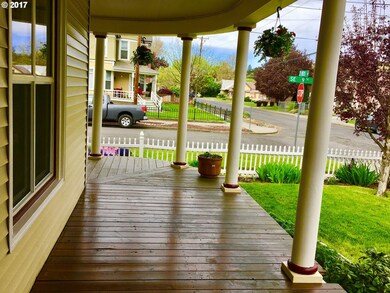 920 SE Byers Ave, Pendleton, OR 97801 - photo 2