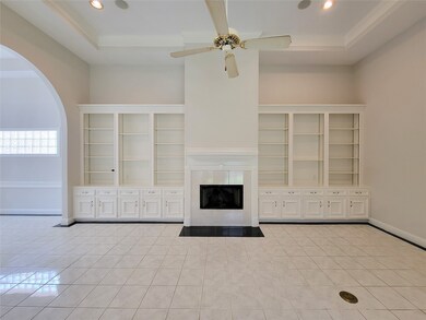 6842 Oakwood Trace Ct, Houston, TX 77040 - photo 6