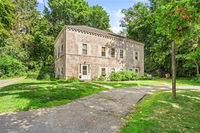 294 Middle Hwy, Barrington, RI 02806 - photo 2