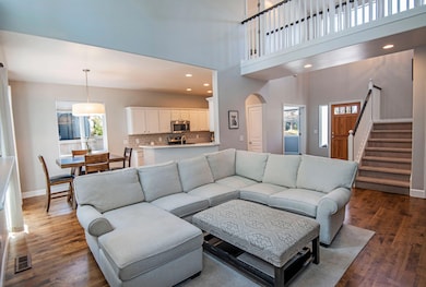 19591 Greatwood Loop, Bend, OR 97702 - photo 2