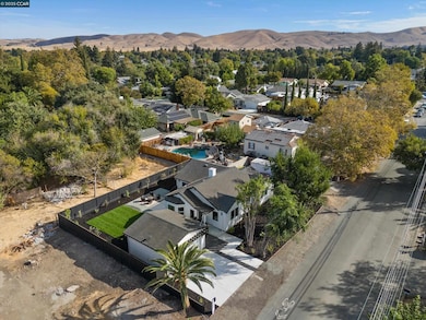 3539 Wren Ave, Concord, CA 94519 - photo 4