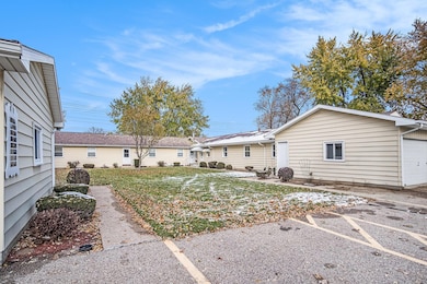 Courtyard area & Parking