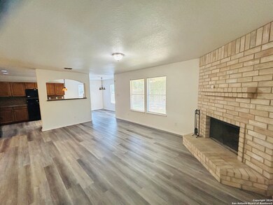 10326 Roseangel Ln, Helotes, TX 78023 - photo 7