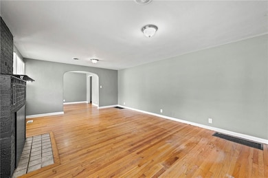 3401 S Denton Rd, Independence, MO 64052 - photo 5