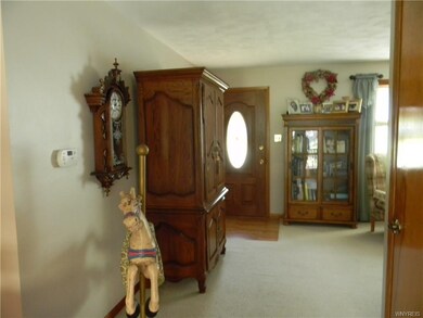 1474 Moll St, North Tonawanda, NY 14120 - photo 5