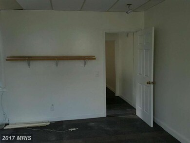 211 S Fulton Ave, Baltimore, MD 21223 - photo 4