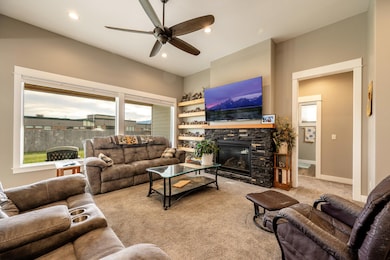 1332 Silverton Dr, Ranchester, WY 82839 - photo 7