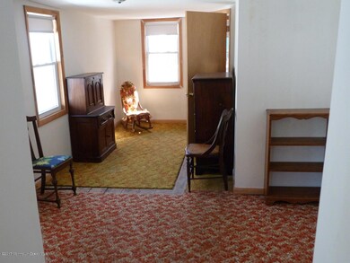Bedroom&SittingE