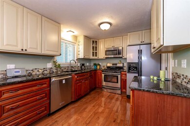 5 Dubonnet Ln unit U39, Nashua, NH 03062 - photo 7