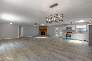 131 Lake Charles Rd Deland FL-49