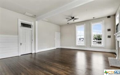 202 N Lbj Dr unit 207, San Marcos, TX 78666 - photo 3