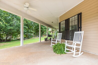 1812 porch