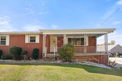 991 Old Corbin Pike Rd, Williamsburg, KY 40769 - photo 3