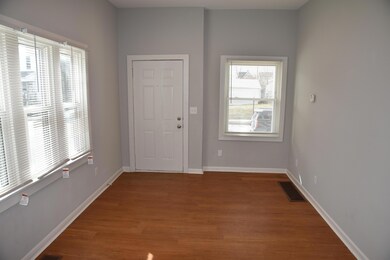 352 E Hinman Ave, Columbus, OH 43207 - photo 5