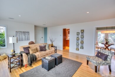 3131 Soundview Dr W, University Place, WA 98466 - photo 3