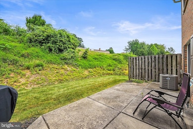 215 Wyntre Brooke Dr unit 1, York, PA 17403 - photo 5