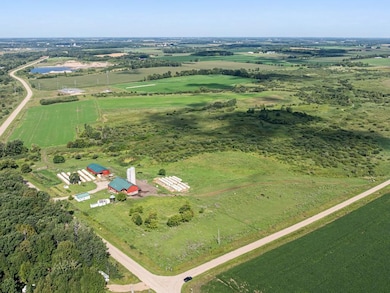 18398 360th St, Eagle Bend, MN 56446 - photo 4