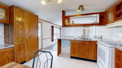 8 Katie Ave, Lewiston, ME 04240 - photo 7