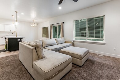 4819 E Breezy Patch Rd, Eagle Mountain, UT 84005 - photo 4