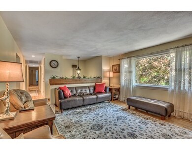 140 Parker Rd, Wakefield, MA 01880 - photo 5