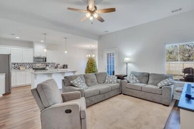 416 Talmadge Rd, Allenhurst, GA 31301 - photo 5