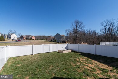 74 Creekside Ct, Falling Waters, WV 25419 - photo 7
