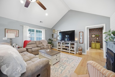 743 Garriott Ln, Harrodsburg, KY 40330 - photo 2