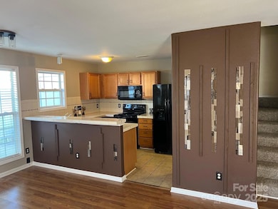 New: updated appliances and accent wall!