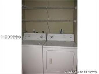 Live Oak Place unit 209, Davie, FL 33324 - photo 2