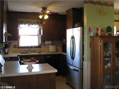 6824 Cypress Ct, Prince George, VA 23875 - photo 5