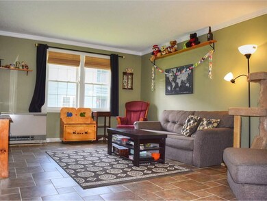 139 N Twin Oaks Terrace, South Burlington, VT 05403 - photo 4