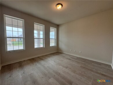 414 University Ave, Troy, TX 76579 - photo 2