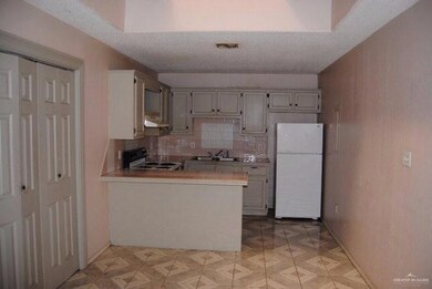 2205 Kimberly Ln unit C, Edinburg, TX 78541 - photo 5