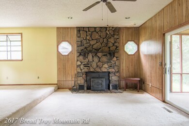 2617 Bread Tray Mountain Rd-19