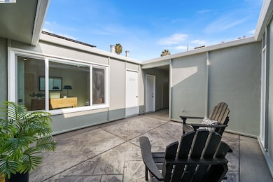 42795 Deauville Park Ct, Fremont, CA 94538 - photo 5