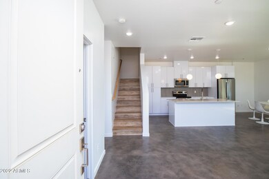 225 N Pleasant Dr # 1-2