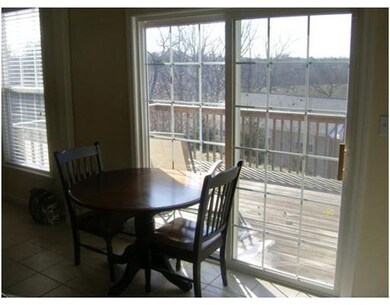 Kitchen. Breakfast Area