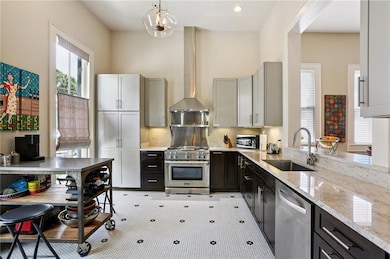 3328 Dauphine St, New Orleans, LA 70117 - photo 5