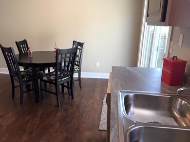 232 E Diehl Ave, Des Moines, IA 50315 - photo 6