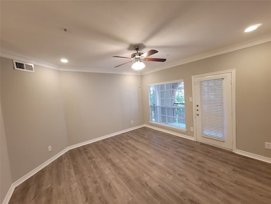 2350 Westcreek Ln unit 4206, Houston, TX 77027 - photo 3