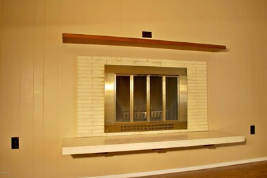 3947 Lynn Dr unit 3, Anchorage, AK 99508 - photo 2