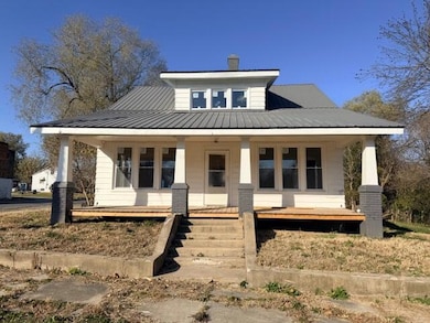 122 Main St, Frankford, MO 63441 - photo 2