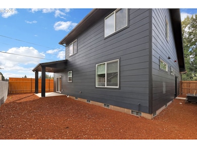 2132 Willona Dr, Eugene, OR 97408 - photo 5