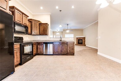 2404 SE 11th St, Moore, OK 73160 - photo 5