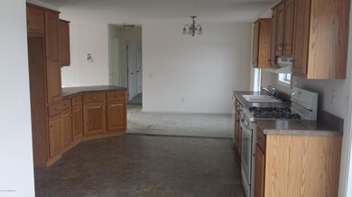 1256 Wood View Rd, Kunkletown, PA 18058 - photo 4