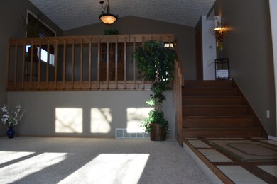 FRONT LIVING AREA 3