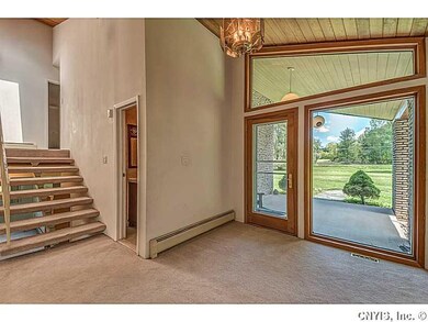 Foyer.