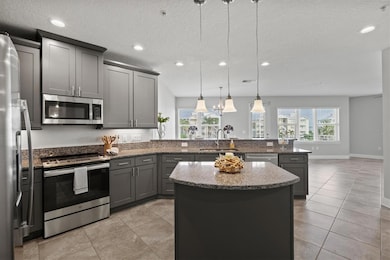 3418 79th Street Cir W unit 202, Bradenton, FL 34209 - photo 6