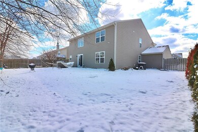 12376 Steelers Blvd, Fishers, IN 46037 - photo 3